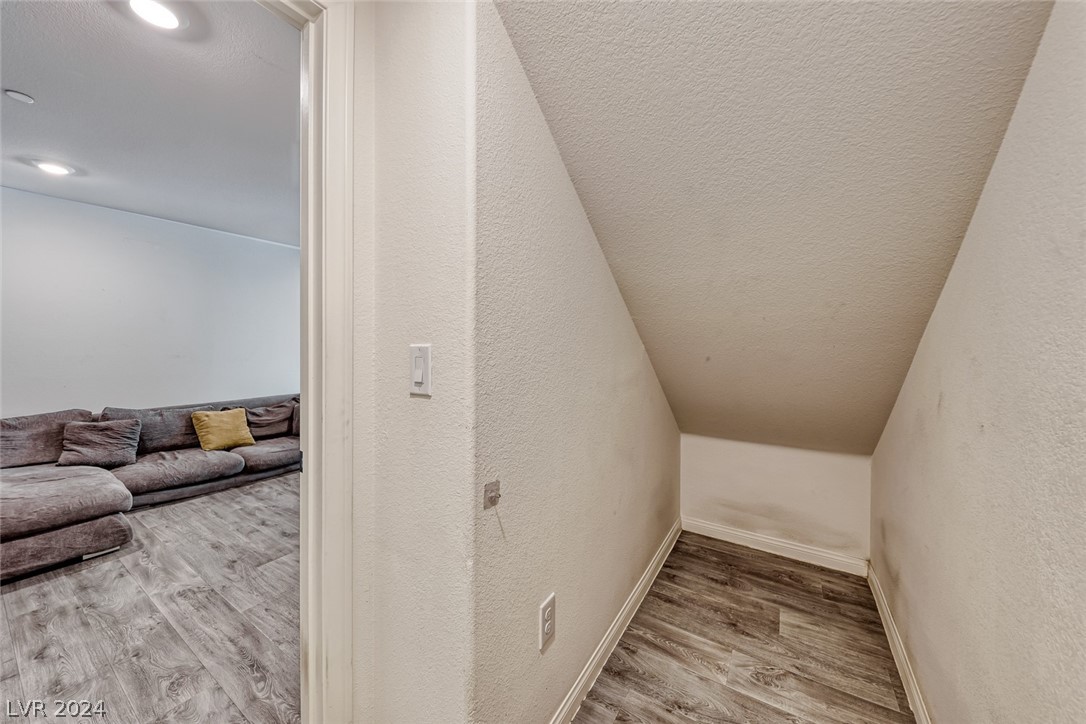2675 Mango Light Avenue 2675