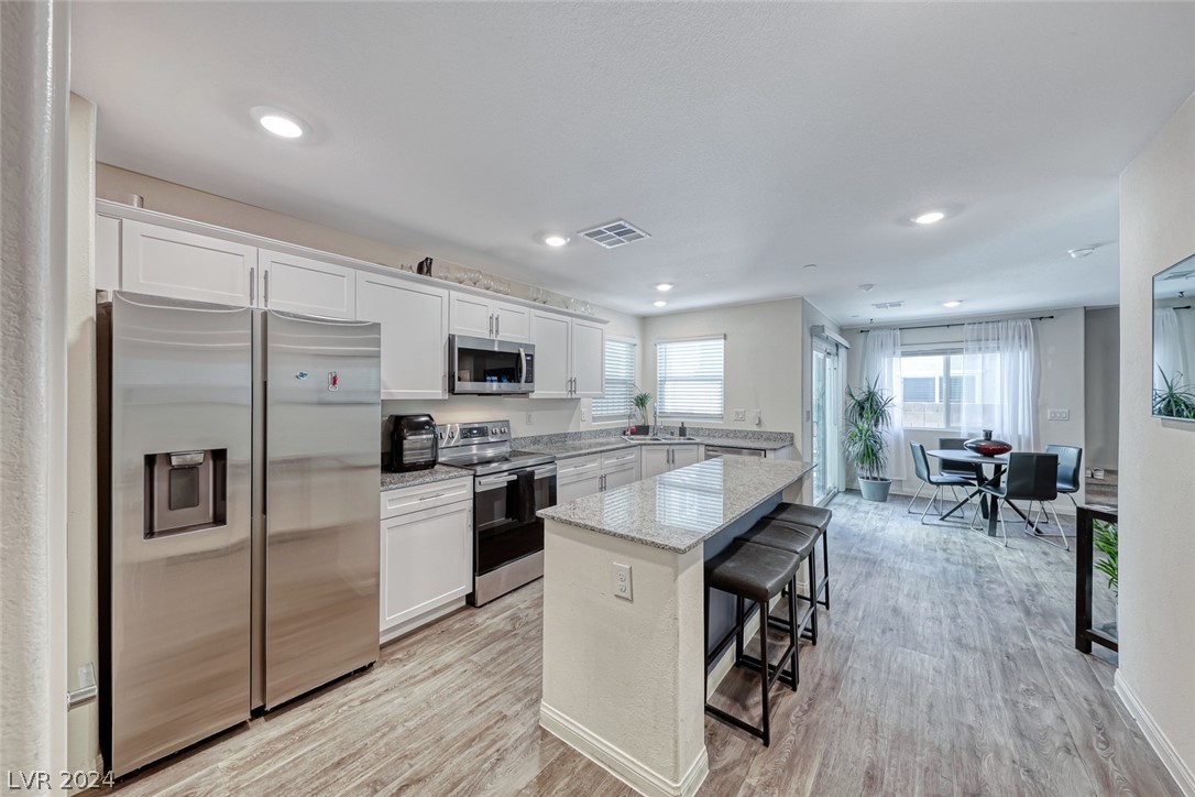 2675 Mango Light Avenue 2675