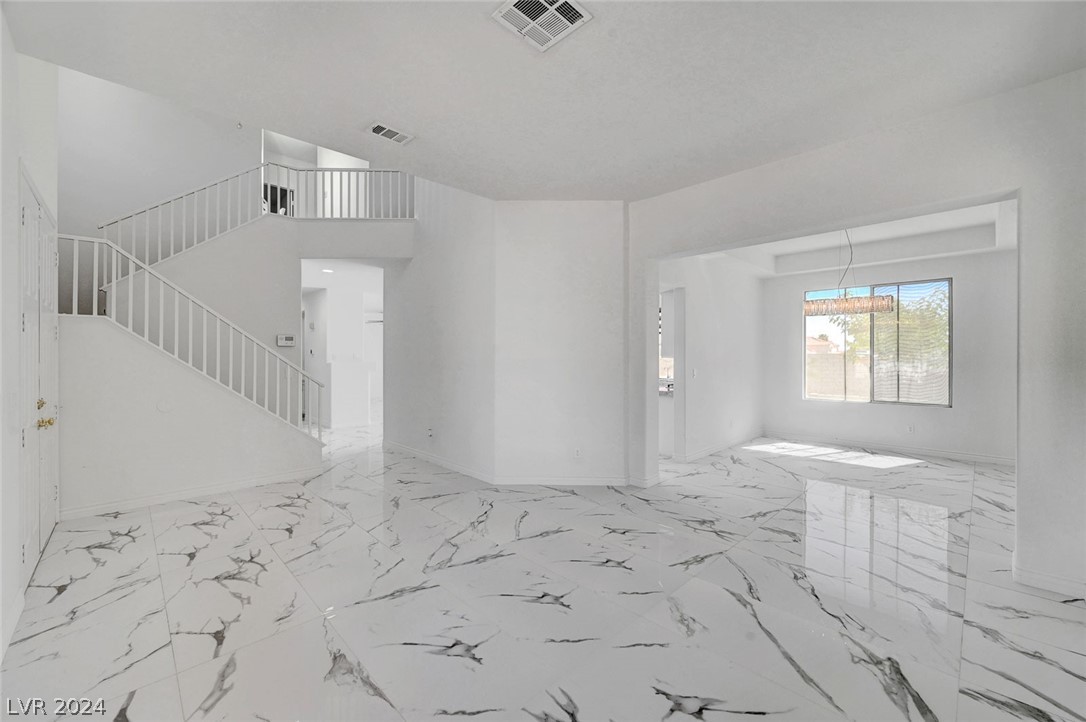 6012 Star Decker Road