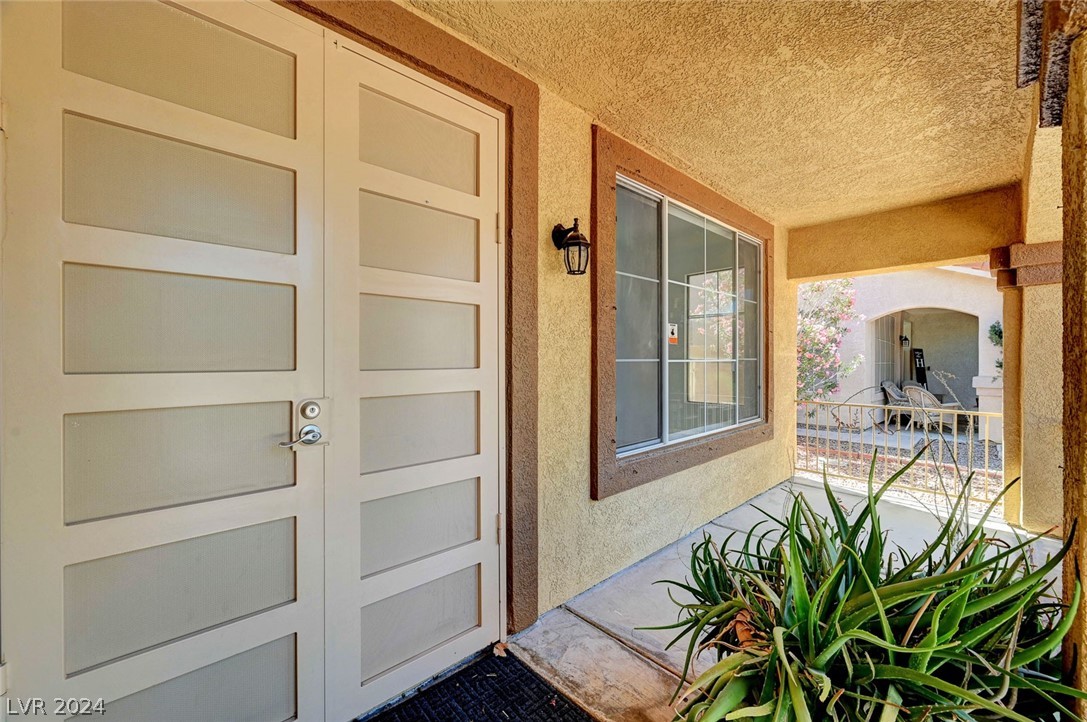 6012 Star Decker Road