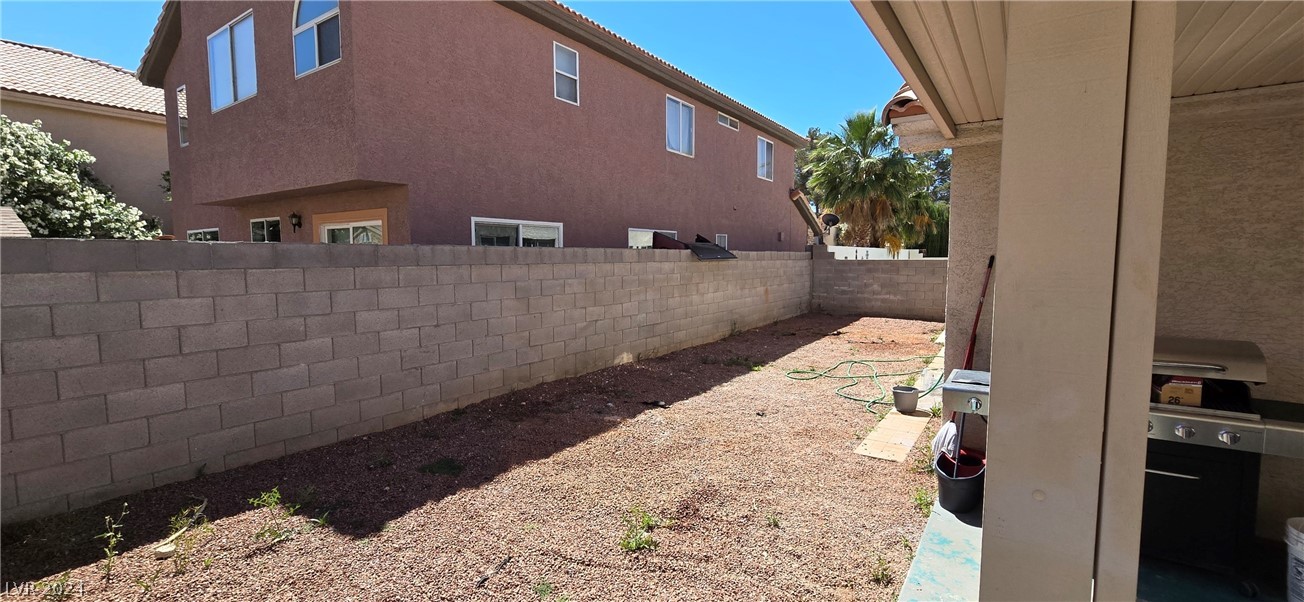 5616 Royal Castle Lane