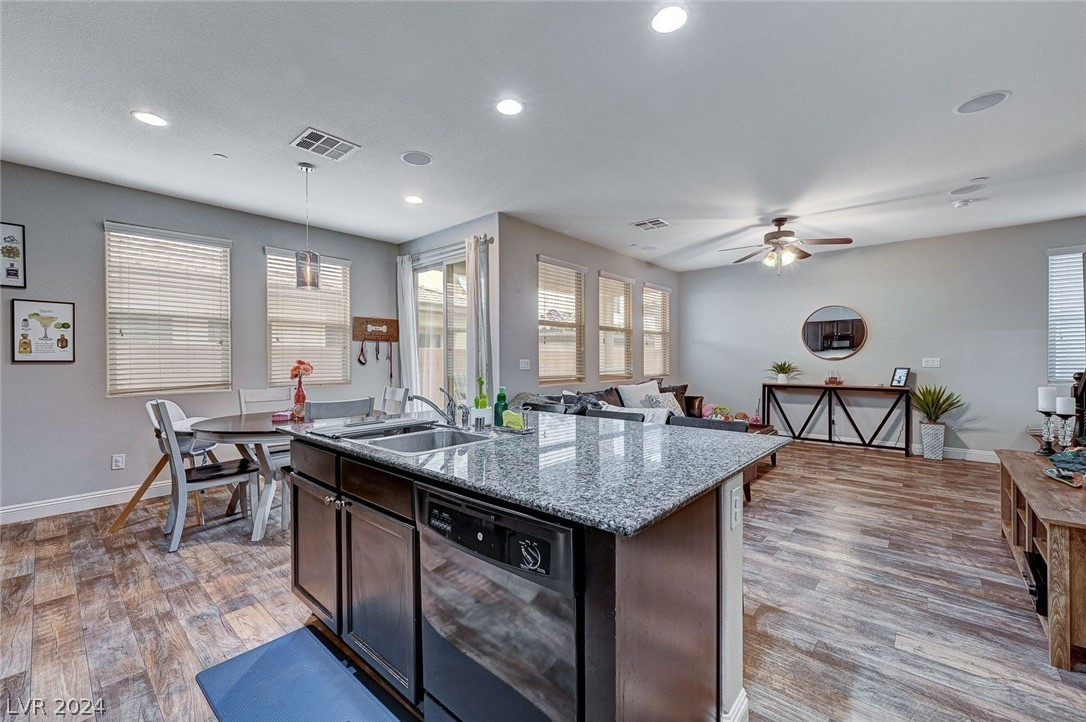 10112 Trumbull Point Court