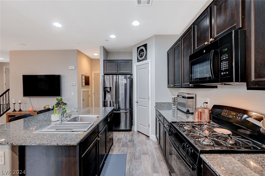 10112 Trumbull Point Court