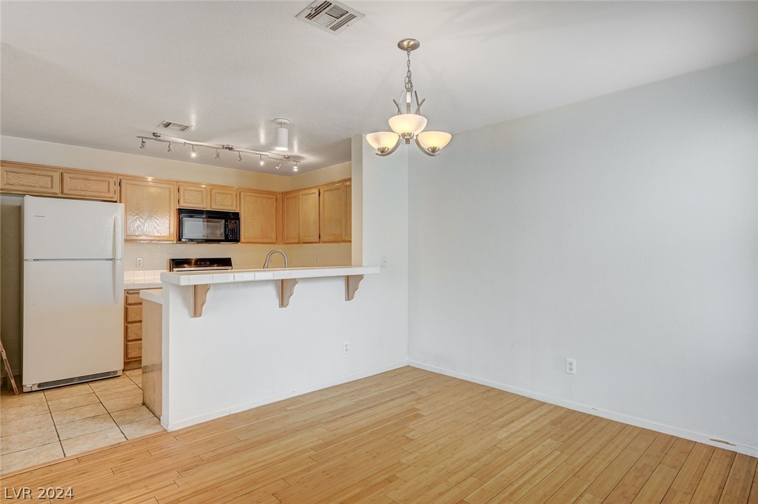 8452 Boseck Drive 217