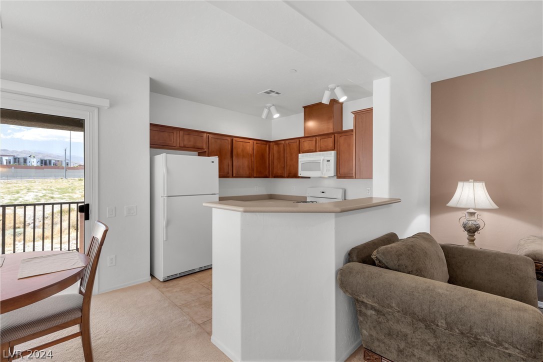 6868 Sky Pointe Drive 2138