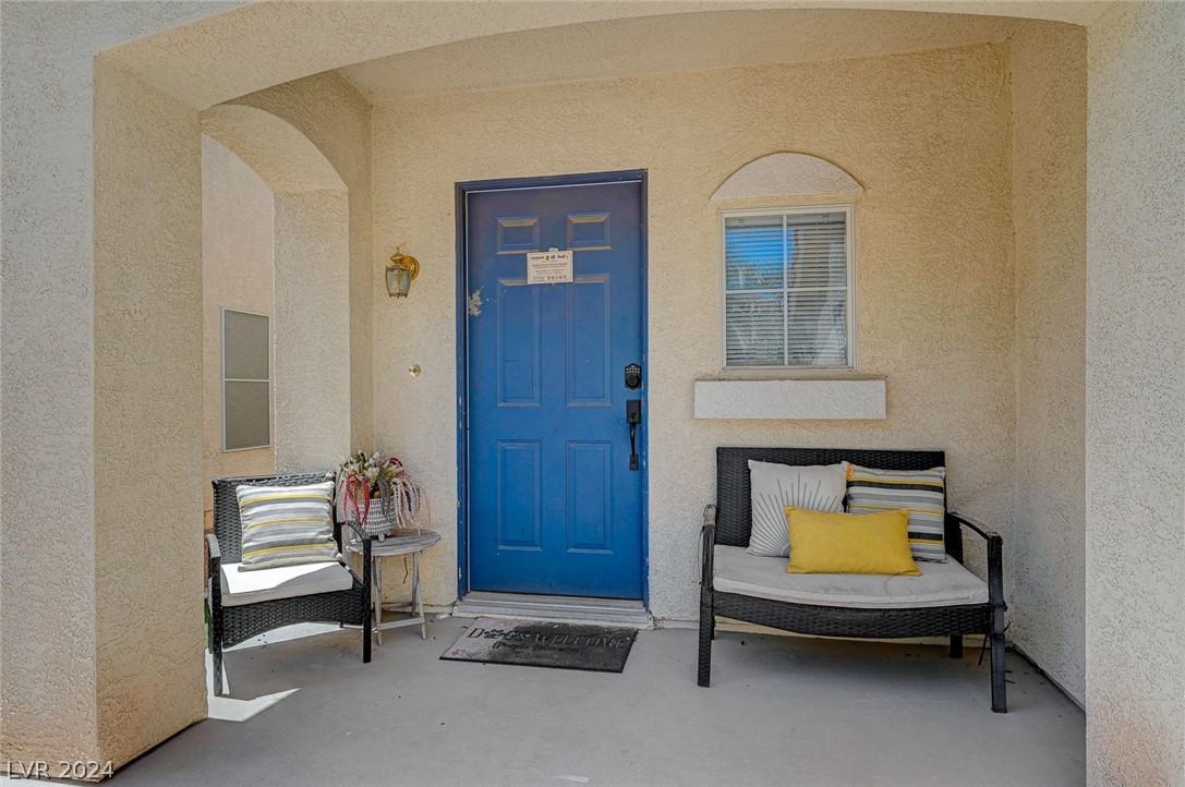 7529 Mission Palm Street