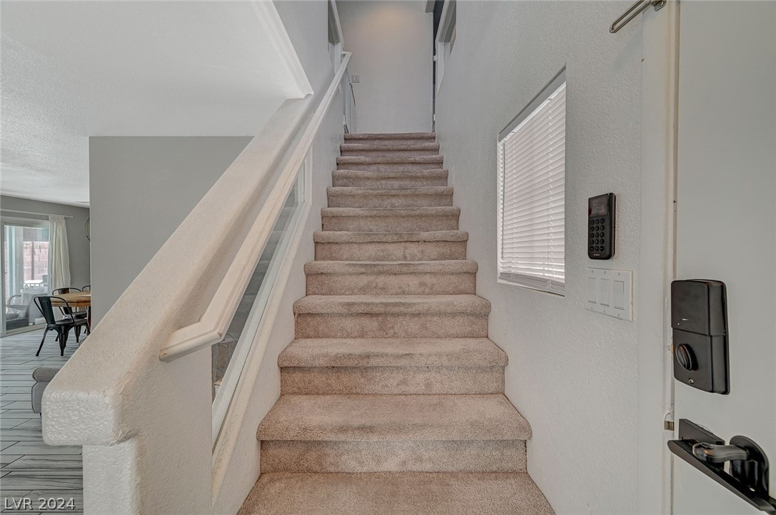 7529 Mission Palm Street