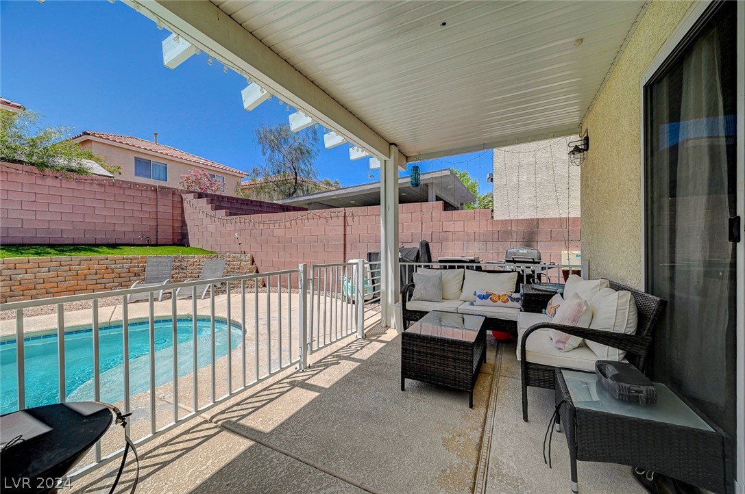 7529 Mission Palm Street