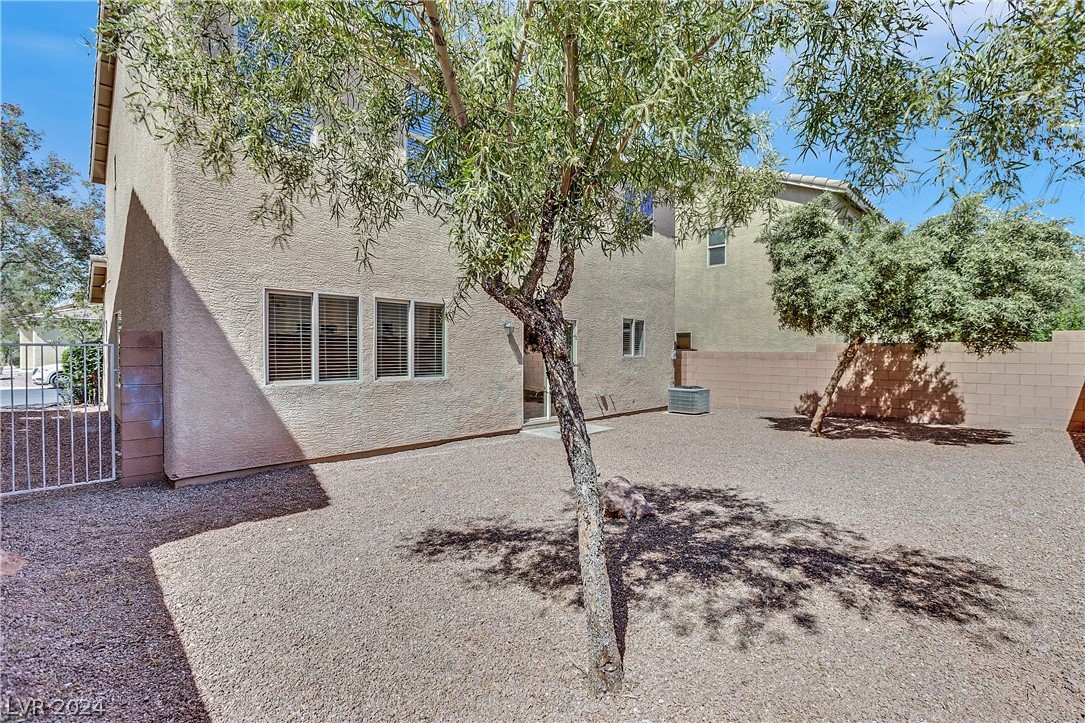 6737 Dry Hollow Drive