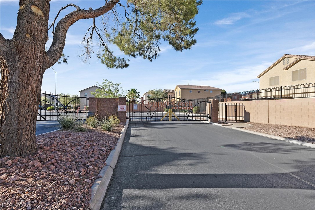 6737 Dry Hollow Drive