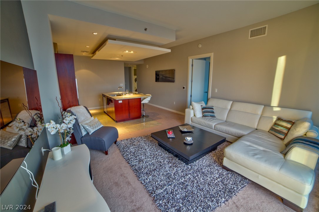 4471 Dean Martin Drive 2502