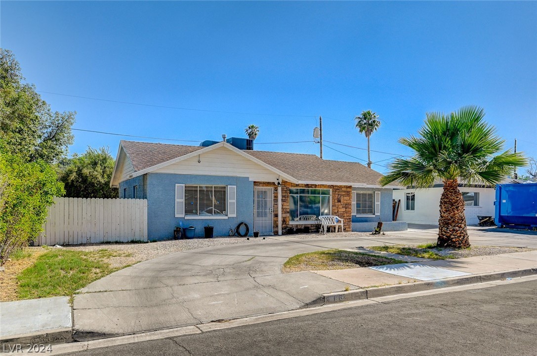 916 Canosa Avenue