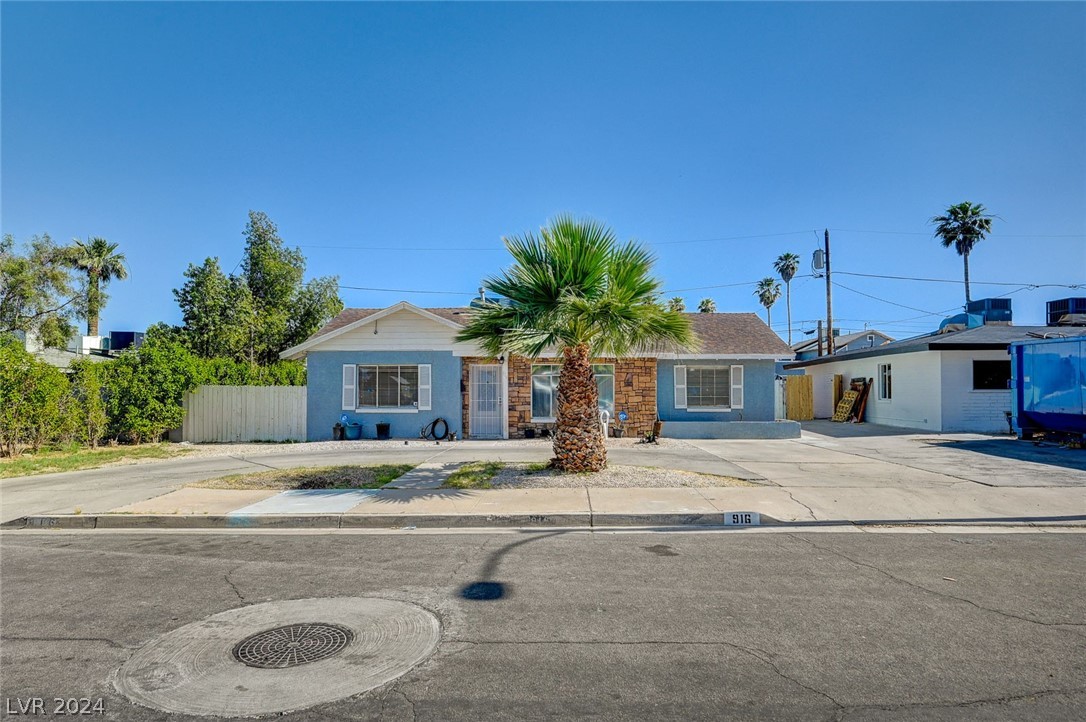916 Canosa Avenue