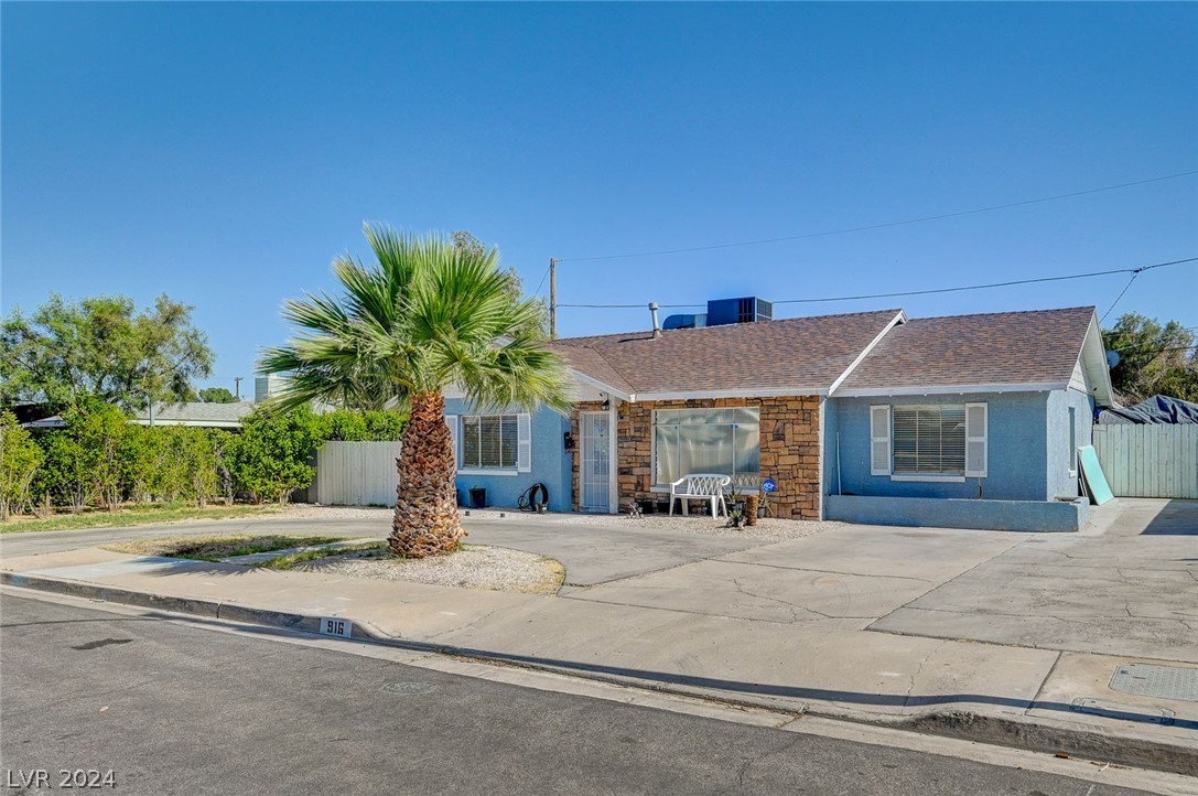 916 Canosa Avenue
