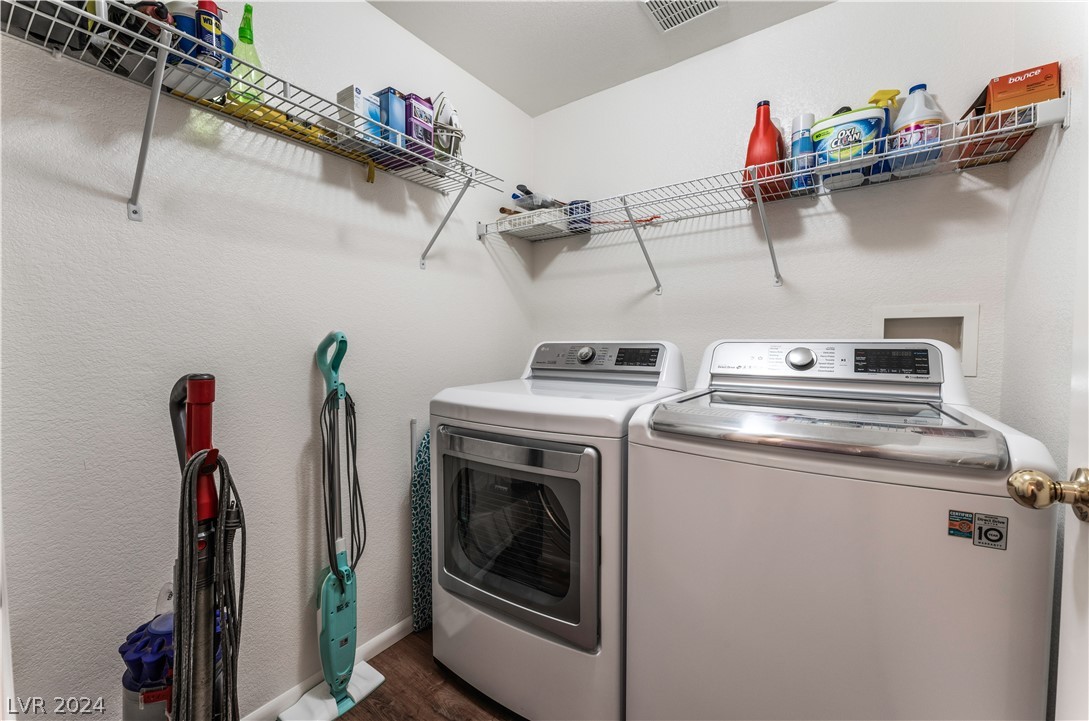 8250 North Grand Canyon Drive 2098