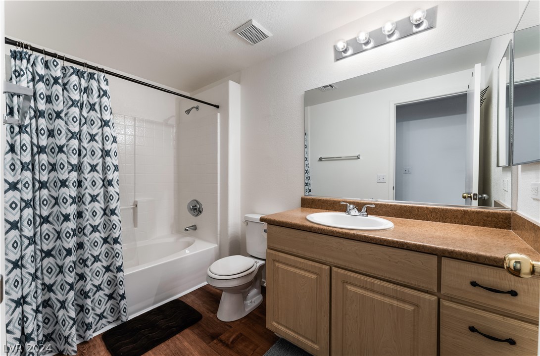 8250 North Grand Canyon Drive 2098