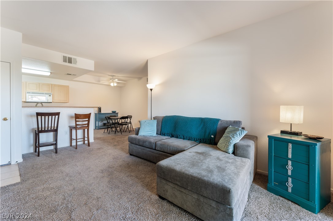 8250 North Grand Canyon Drive 2098