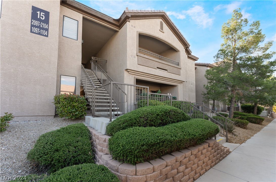 8250 North Grand Canyon Drive 2098