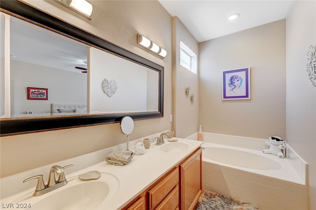 262 Casa Robles Street