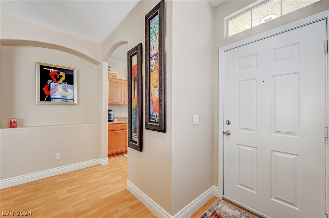 262 Casa Robles Street