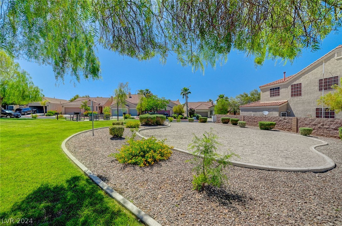 262 Casa Robles Street