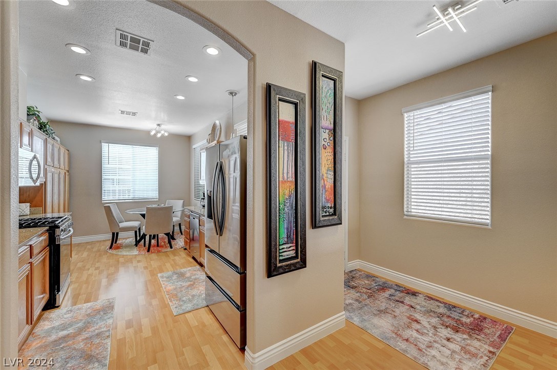 262 Casa Robles Street