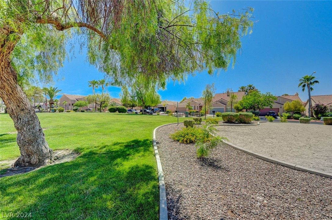 262 Casa Robles Street