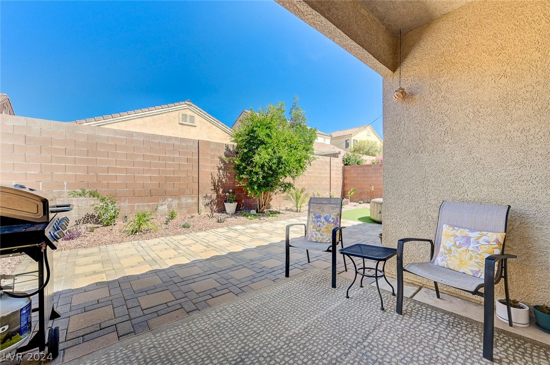 262 Casa Robles Street