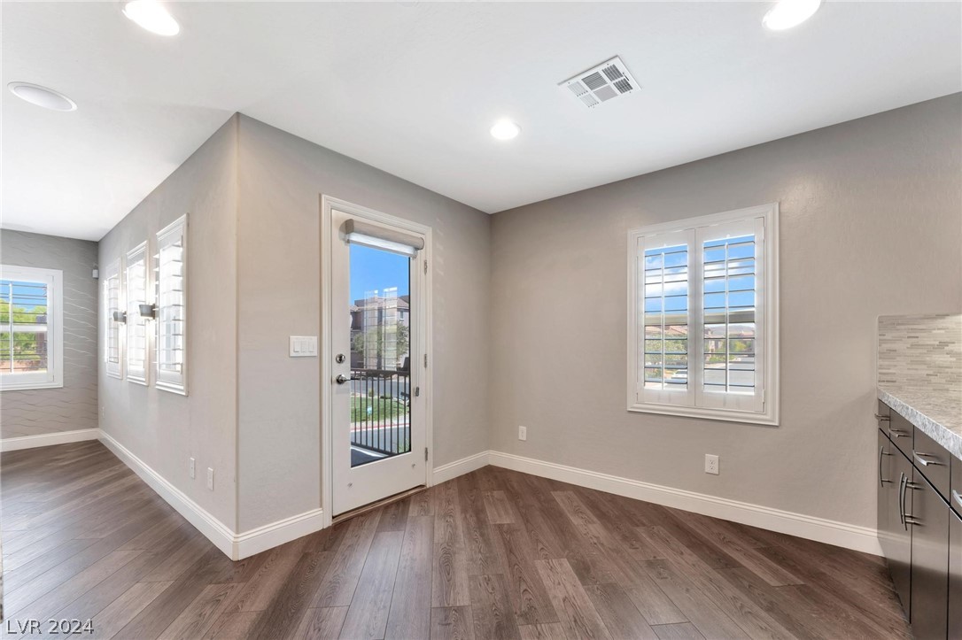 9947 Sable Point Street