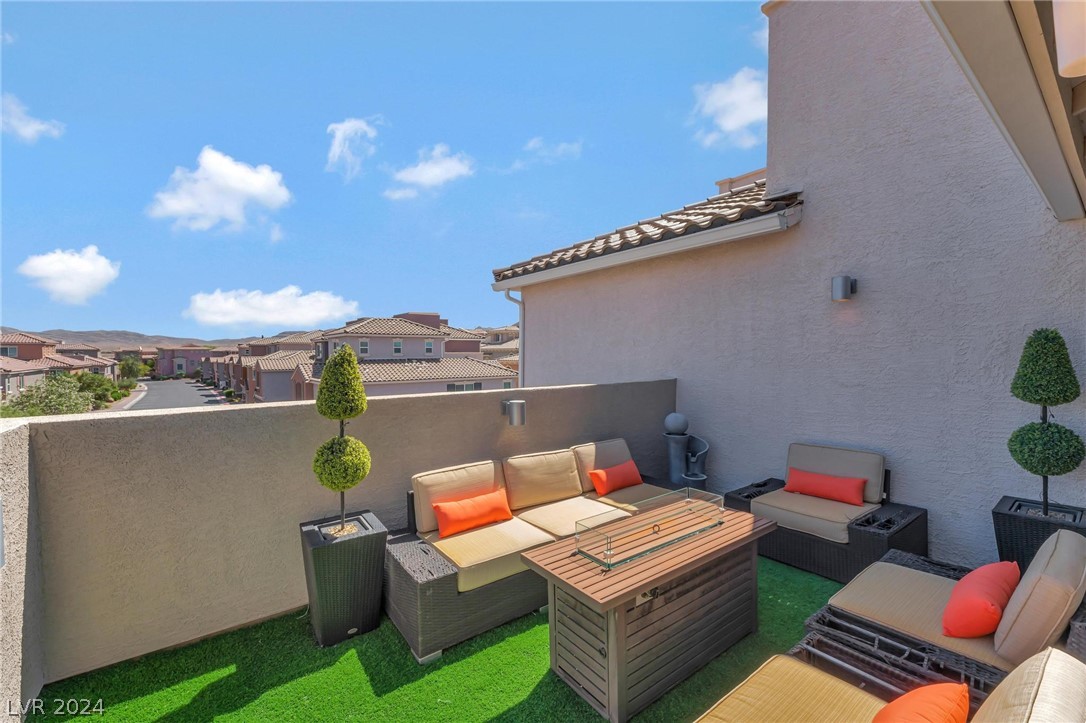 9947 Sable Point Street