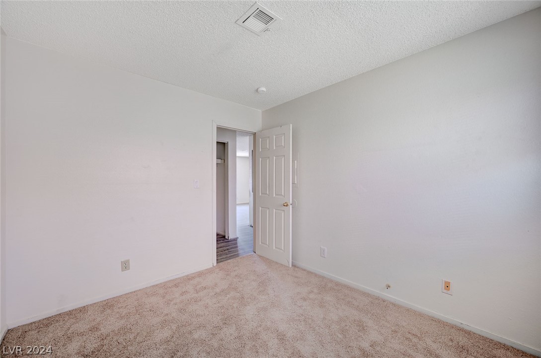 4300 North Lamont Street 253