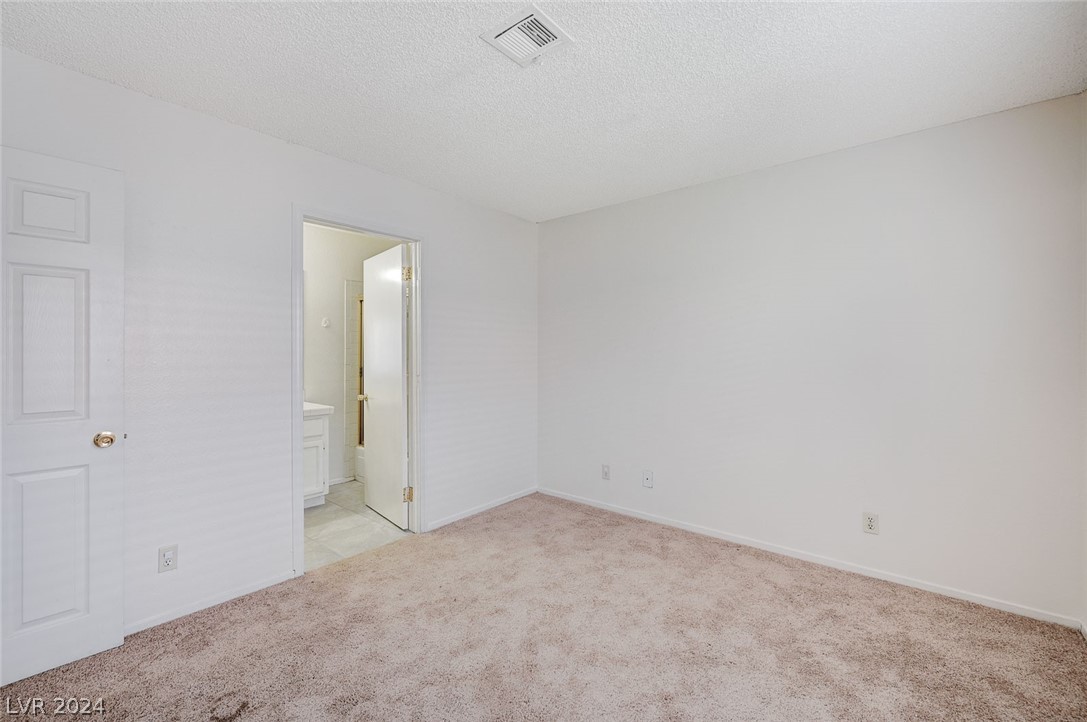 4300 North Lamont Street 253