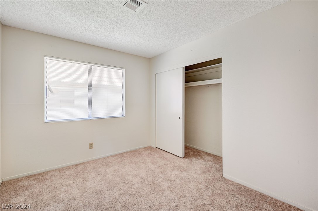 4300 North Lamont Street 253