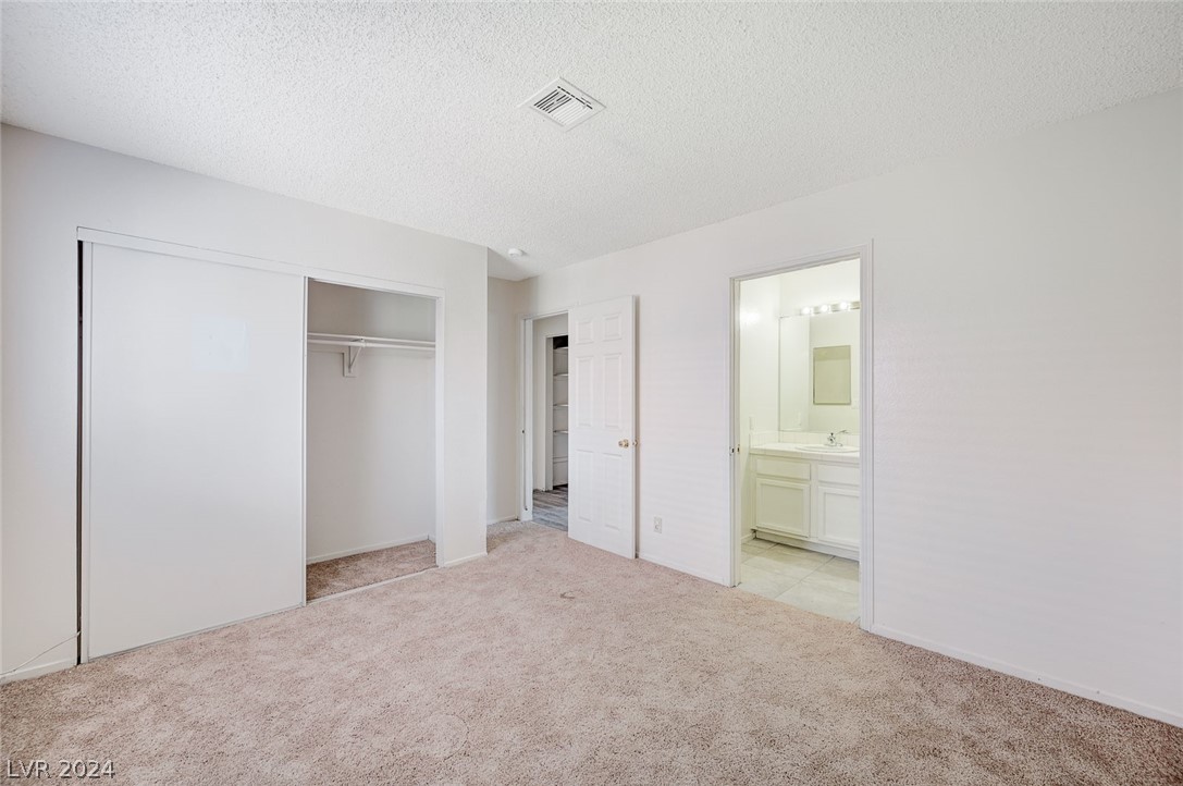 4300 North Lamont Street 253
