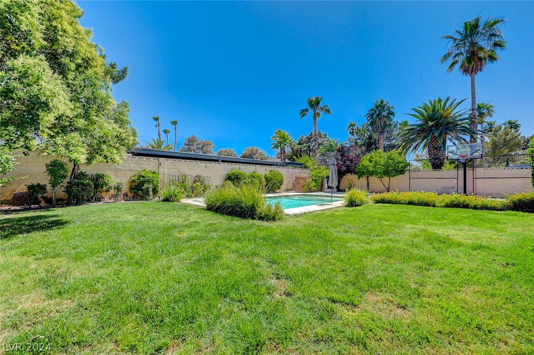2905 High View Drive