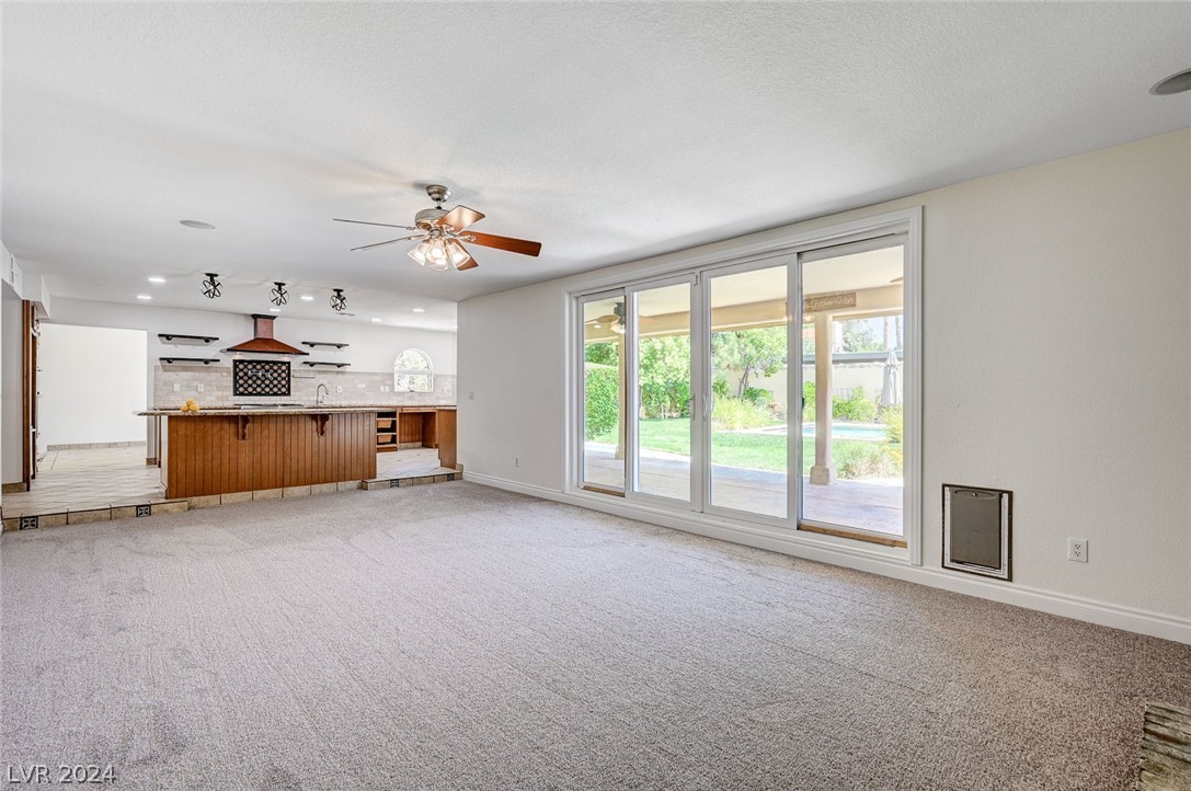 2905 High View Drive