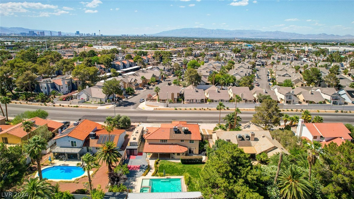 2905 High View Drive