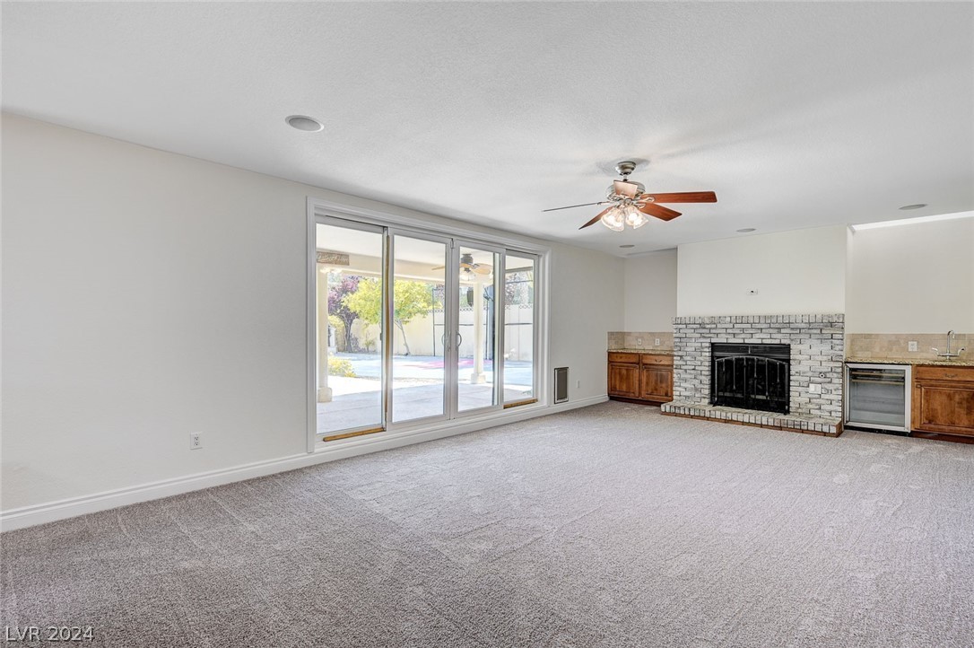 2905 High View Drive