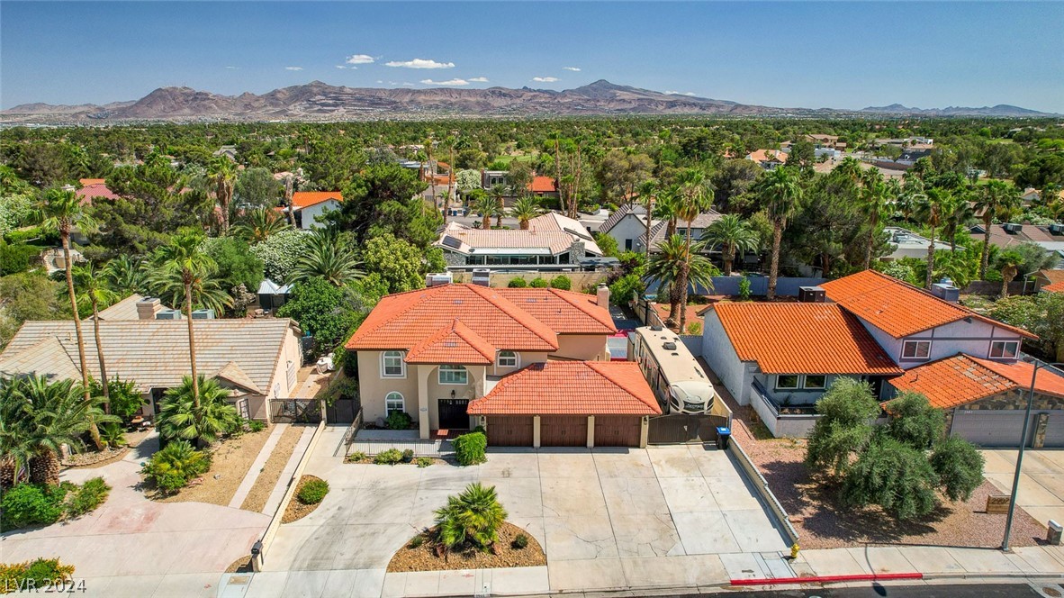 2905 High View Drive