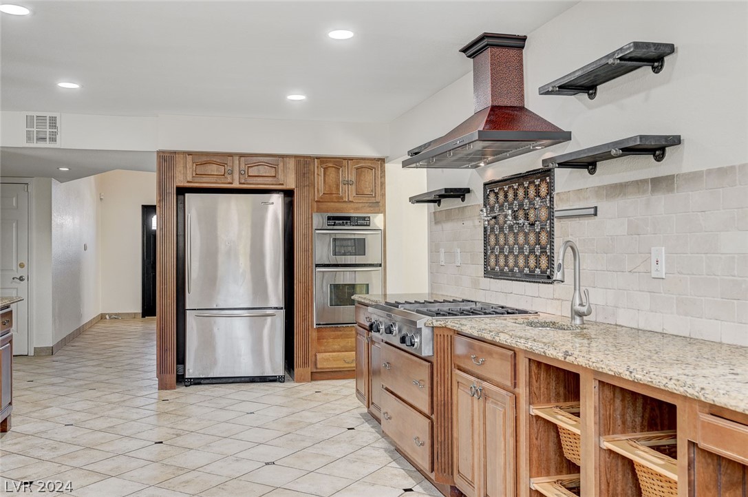 2905 High View Drive