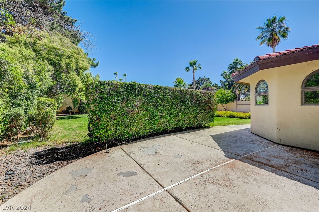 2905 High View Drive