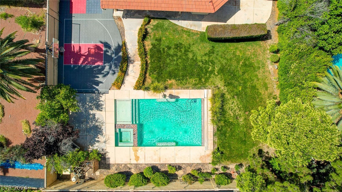 2905 High View Drive