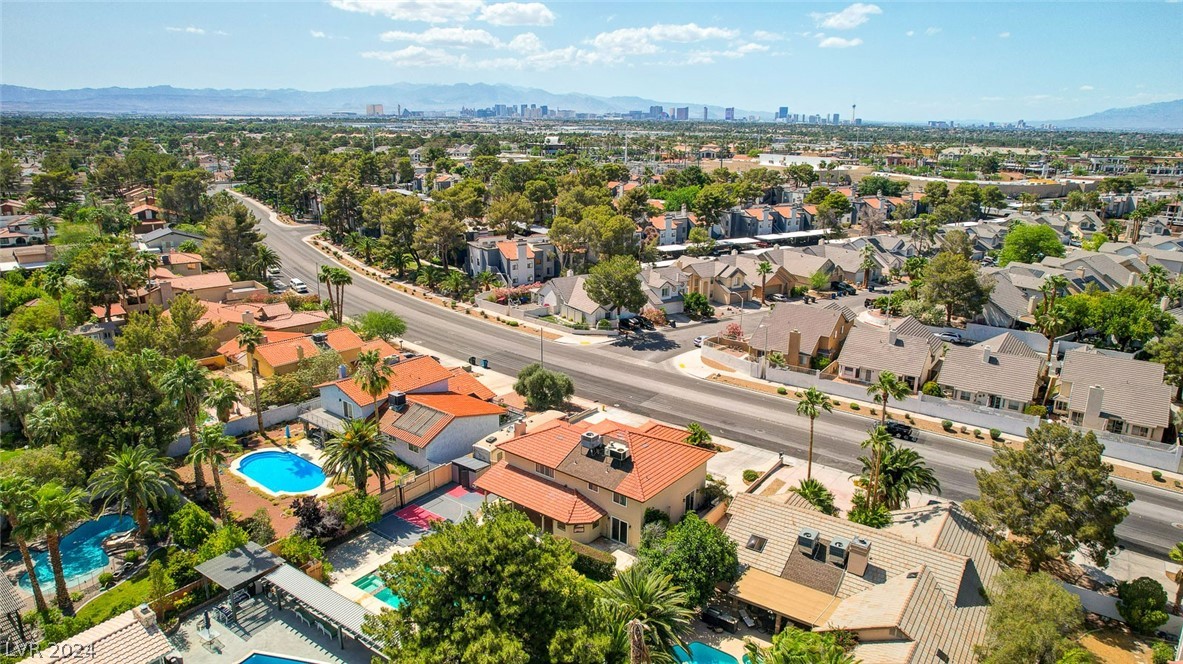 2905 High View Drive