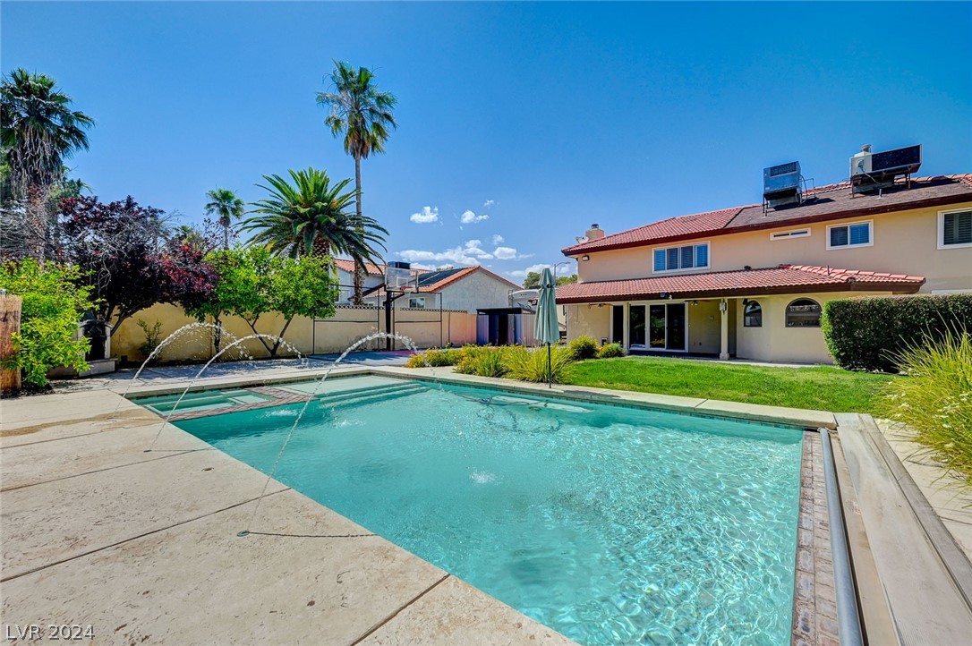 2905 High View Drive