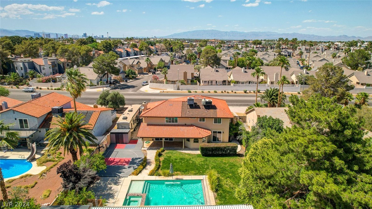 2905 High View Drive
