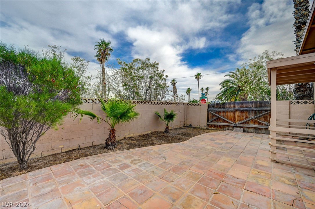 1646 Golden Arrow Drive