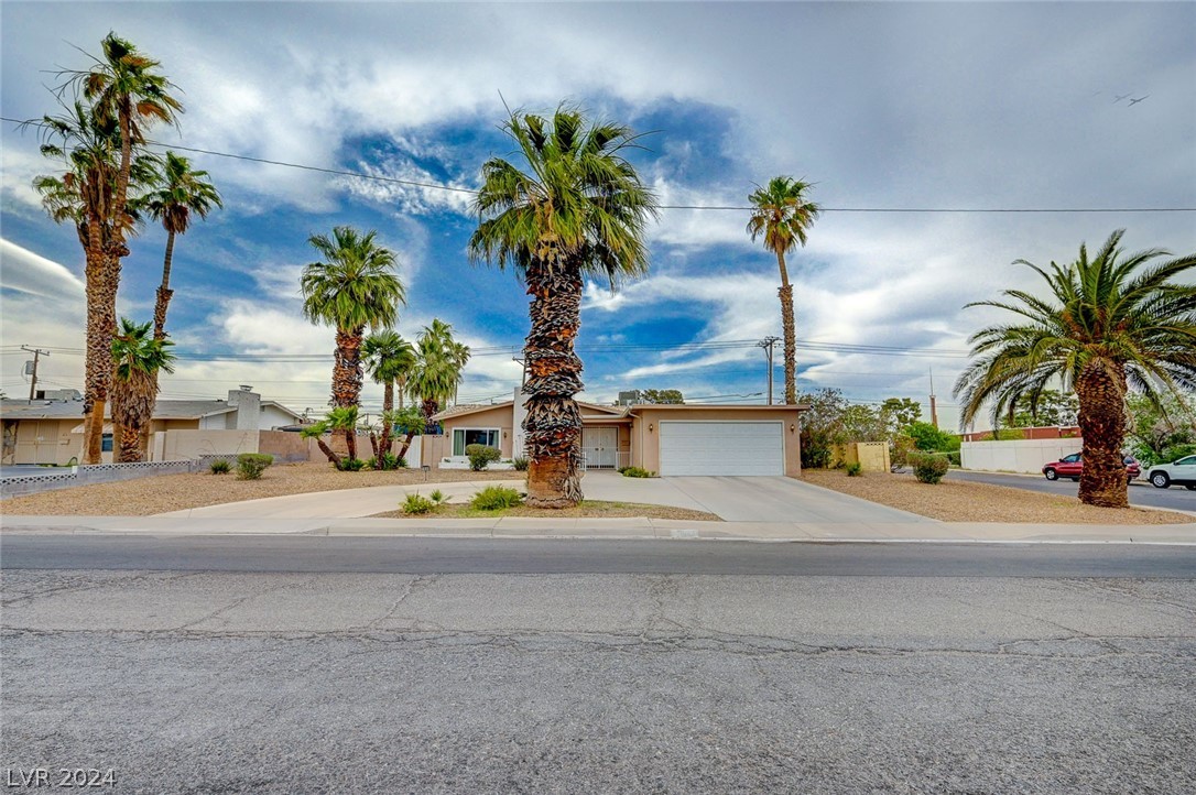 1646 Golden Arrow Drive