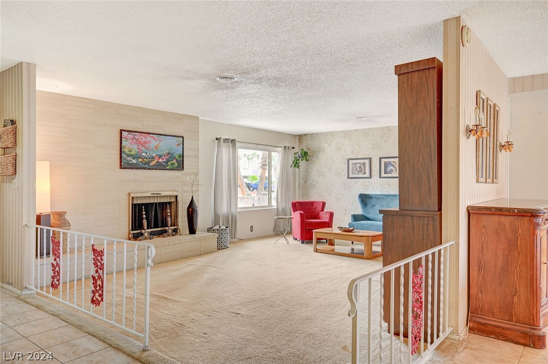 1646 Golden Arrow Drive