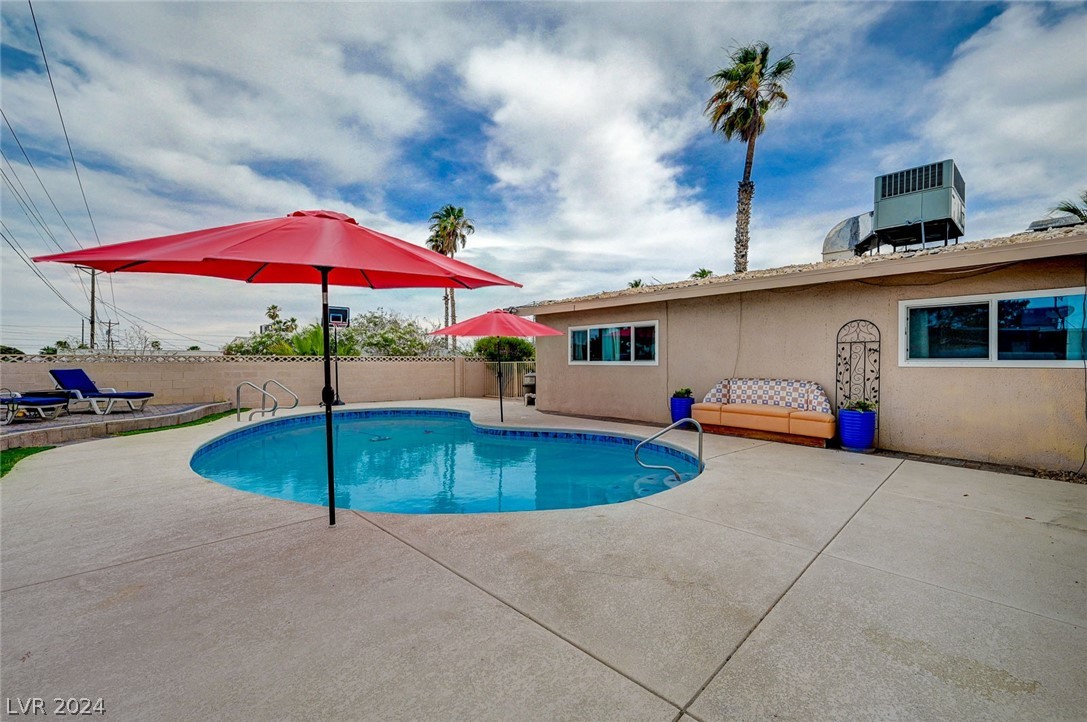 1646 Golden Arrow Drive