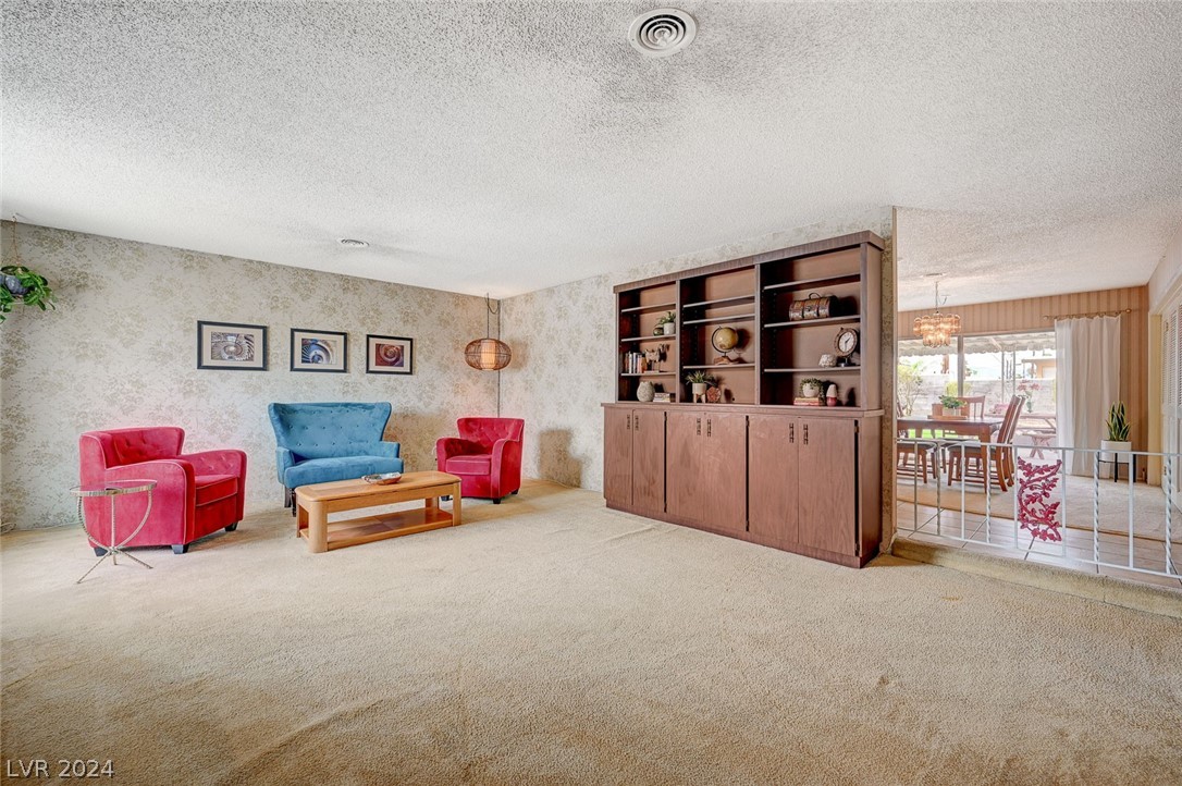 1646 Golden Arrow Drive